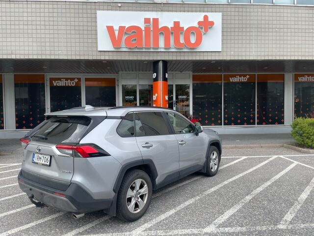 Toyota RAV4 2019 2,5 Hybrid AWD-i Active/ Adaptiivinen vakionopeussäädin/ Koukku/ Kamera