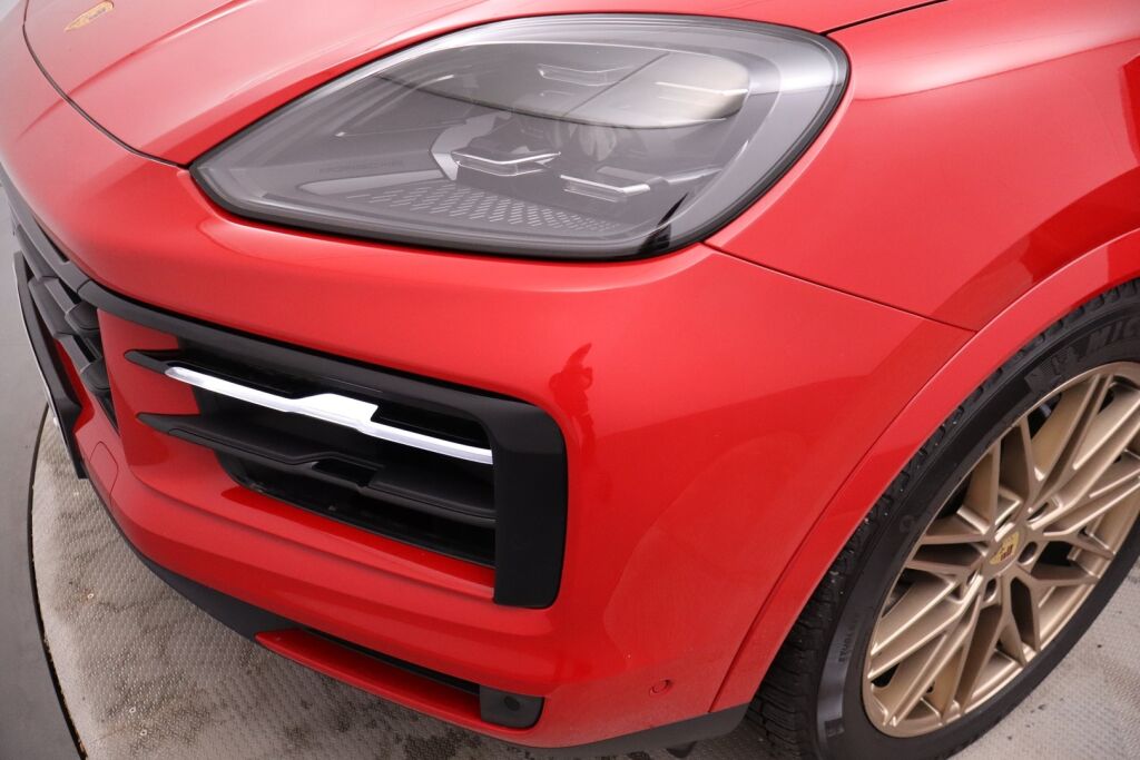 Porsche Cayenne 2023 E-Hybrid Coupé / Adapt.Vakkari / BLIS / 360 kamera / PDLS+ / Sport Chrono / 18-säätöiset penkit / Keyless Go /