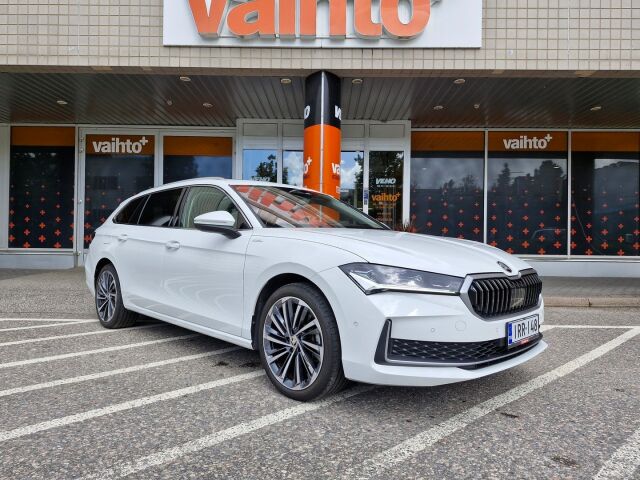 Skoda Superb 2024 Combi 2.0 TDI 193 4x4 L&K DSG Autom. / Canton / Crystal Led / Panoraama / Koukku / HUD / hieronta / 360 kamera  / 1 om