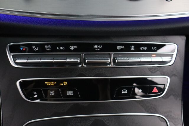 Mercedes-Benz E 2022 300 de 4MATIC T A Business Avantgarde EQ Power / Facelift / Adapt.cruise / Ohjausavustin / HUD / Widescreen / Koukku