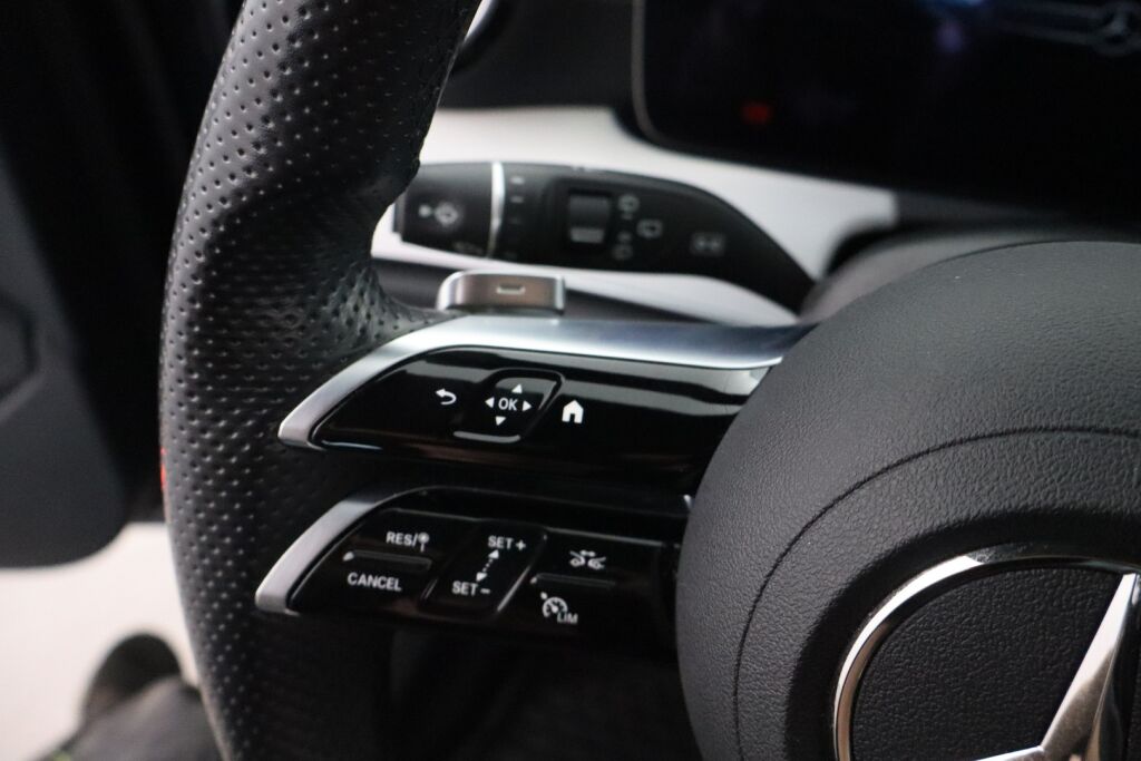 Mercedes-Benz E 2022 300 de 4MATIC T A Business Avantgarde EQ Power / Facelift / Adapt.cruise / Ohjausavustin / HUD / Widescreen / Koukku