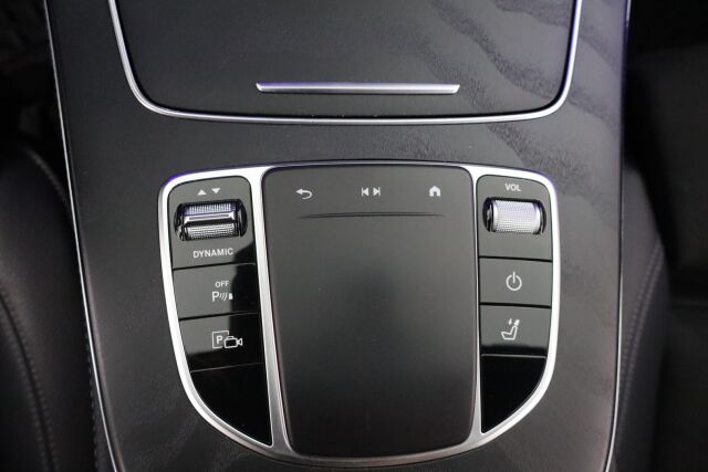 Mercedes-Benz E 2022 300 de 4MATIC T A Business Avantgarde EQ Power / Facelift / Adapt.cruise / Ohjausavustin / HUD / Widescreen / Koukku