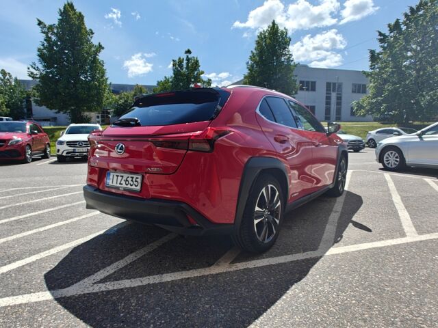 Lexus UX 2020 250h AWD Luxury / Mark Levinson / HUD / 360 Kamerat / Triple Led-ajovalot / Smart entry