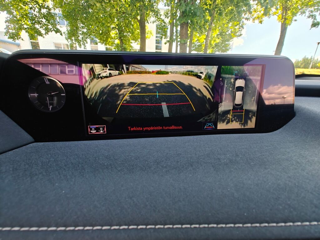 Lexus UX 2020 250h AWD Luxury / Mark Levinson / HUD / 360 Kamerat / Triple Led-ajovalot / Smart entry