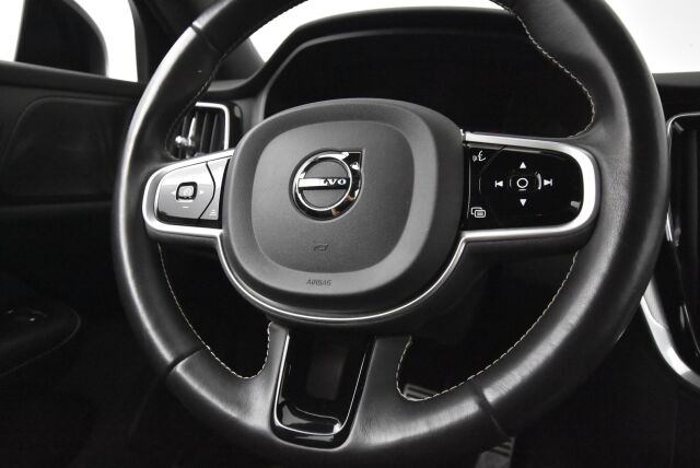 Volvo S60 2021 T8 TwE AWD Recharge Business R-Design aut / 1-Omisteinen / ACC / Blis / Voc / Webasto / Led-ajovalot