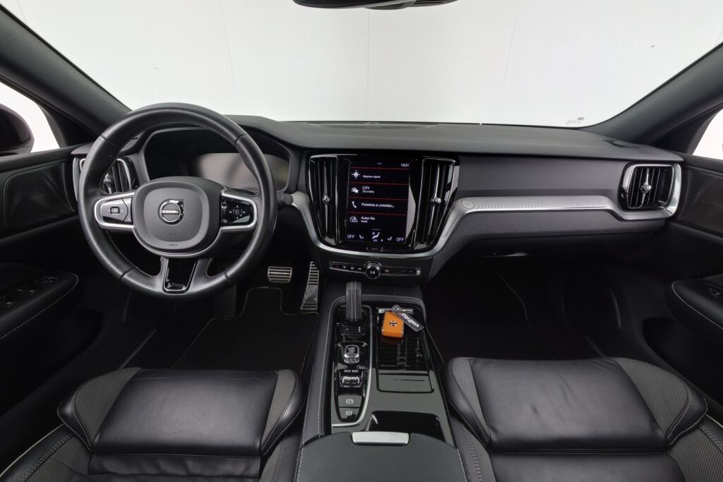 Volvo S60 2021 T8 TwE AWD Recharge Business R-Design aut / 1-Omisteinen / ACC / Blis / Voc / Webasto / Led-ajovalot