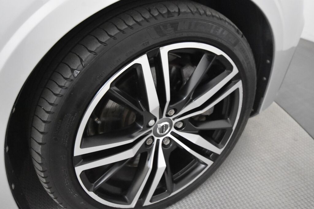 Volvo S60 2021 T8 TwE AWD Recharge Business R-Design aut / 1-Omisteinen / ACC / Blis / Voc / Webasto / Led-ajovalot