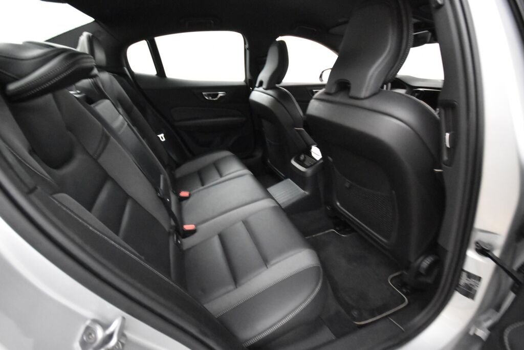 Volvo S60 2021 T8 TwE AWD Recharge Business R-Design aut / 1-Omisteinen / ACC / Blis / Voc / Webasto / Led-ajovalot