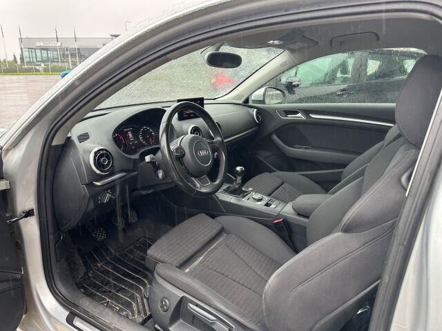 Audi A3 2012 1.4 TFSI Compact Coupe / Xenon-ajovalot / Bluetooth / Vakkari /