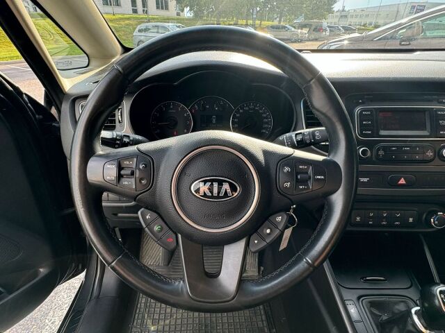Kia Carens 2013 1,6 ISG LX EcoDynamics 5P / Suomiauto / Lohkolämmitin / Vetokoukku / Juuri huollettu