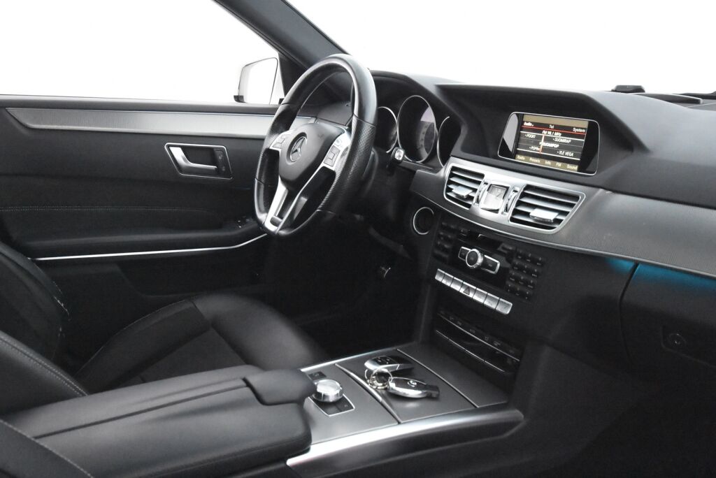 Mercedes-Benz E 2014 220 BlueTec A Premium Business / Suomiauto / Webasto / Panoraama