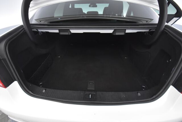 Mercedes-Benz E 2014 220 BlueTec A Premium Business / Suomiauto / Webasto / Panoraama