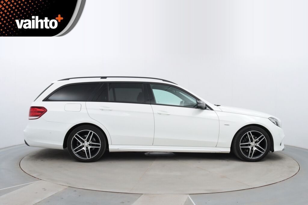 Mercedes-Benz E 2015 220 BlueTec T 4Matic A Business / AMG line / Webasto / Vetokoukku / P.Kamera / Night / Tutkat / - RAHOITUS TÄHÄN AUTOON VAIN 3.99% - 