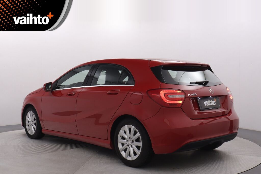 Mercedes-Benz A 2015 180 BE A Summer Edition / Kamera / Lohko+sisä lämmitin /  Aut.ilmastointi / Täydellinen huoltohistoria /