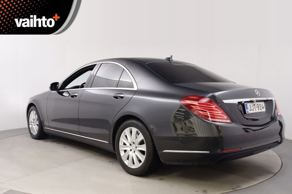 Mercedes-Benz S 2013 350 BlueTec / Webasto / Panorama / Ilma-alusta / Nahat muistilla / Comand /