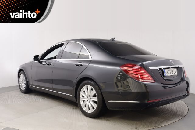 Mercedes-Benz S 2013 350 BlueTec / Webasto / Panorama / Ilma-alusta / Nahat muistilla / Comand /