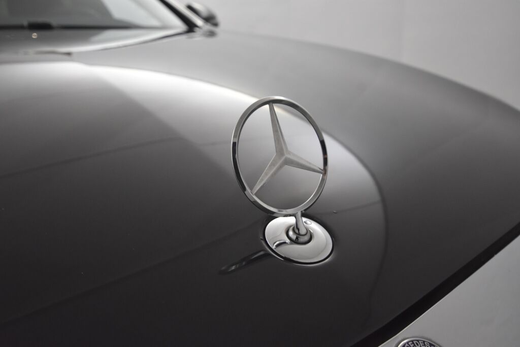 Mercedes-Benz S 2013 350 BlueTec / Webasto / Panorama / Ilma-alusta / Nahat muistilla / Comand /