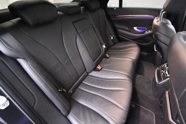Mercedes-Benz S 2013 350 BlueTec / Webasto / Panorama / Ilma-alusta / Nahat muistilla / Comand /