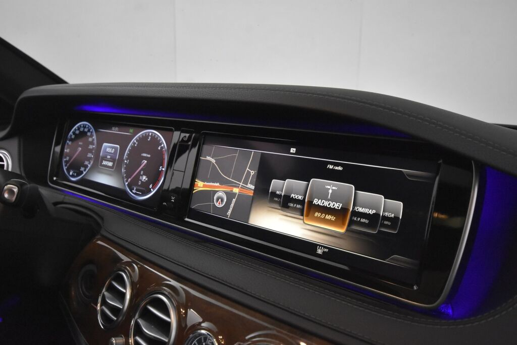 Mercedes-Benz S 2013 350 BlueTec / Webasto / Panorama / Ilma-alusta / Nahat muistilla / Comand /
