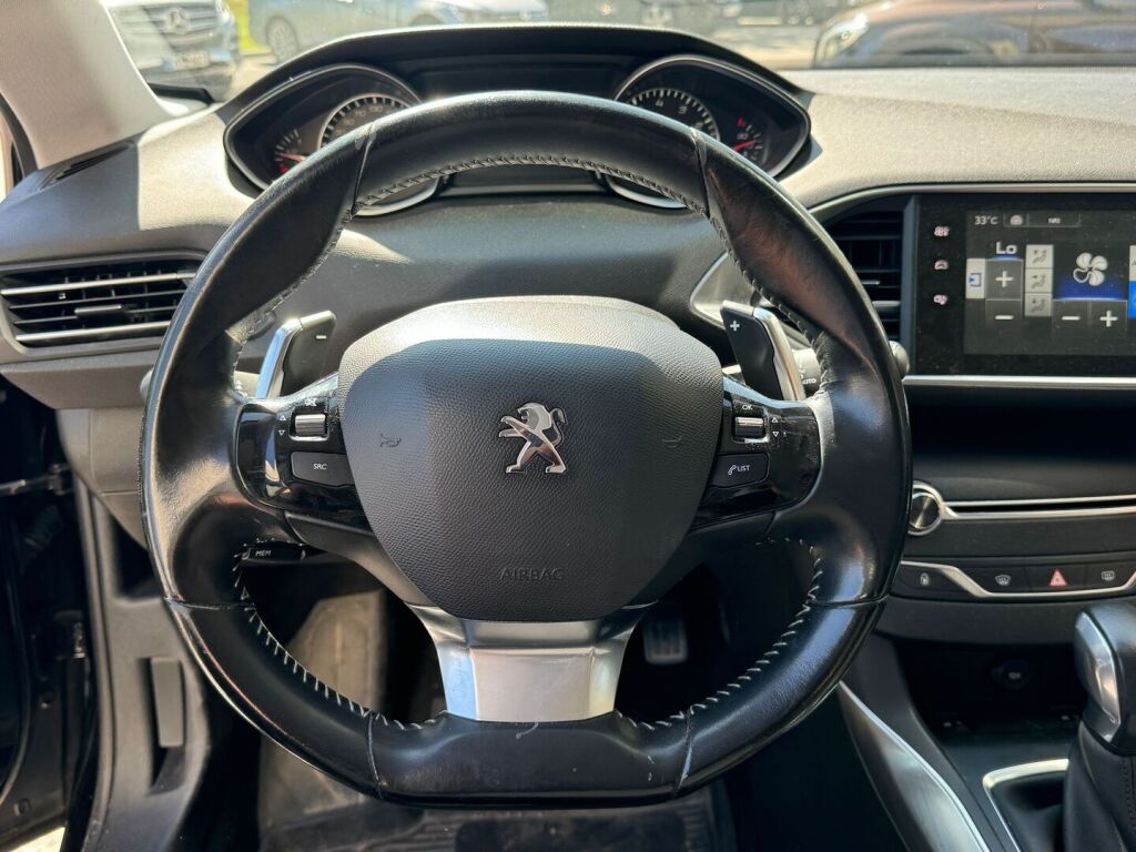 Peugeot 308 2015 Allure PureTech 130 Automaatti / Suomiauto / LED-valot / Vakionopeudensäädin