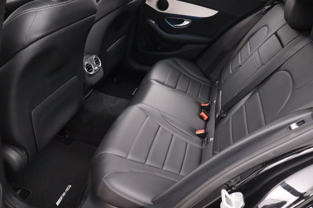 Mercedes-Benz C 2015 220 d T A AMG Premium Edition / Led HighPerformance / Airmatic / Adap.vakkari / Nahat / P.kamera / Merkkihuollettu / - RAHOITUS TÄHÄN AUTOON VAIN 3.99% - 