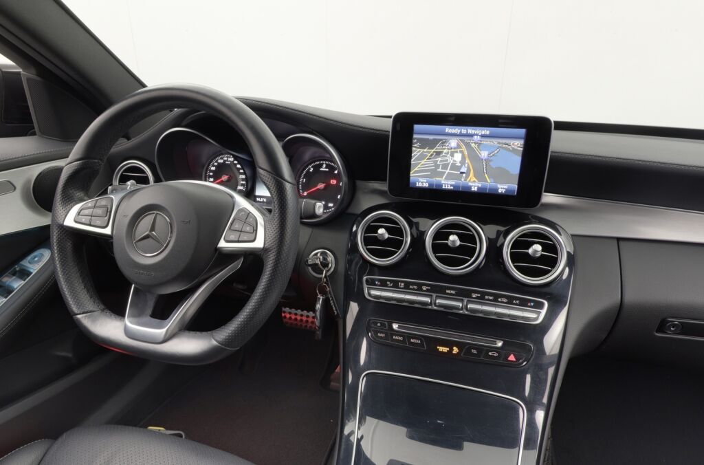Mercedes-Benz C 2015 220 d T A AMG Premium Edition / Led HighPerformance / Airmatic / Adap.vakkari / Nahat / P.kamera / Merkkihuollettu / - RAHOITUS TÄHÄN AUTOON VAIN 3.99% - 