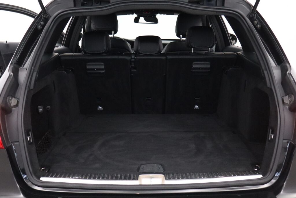 Mercedes-Benz C 2015 220 d T A AMG Premium Edition / Led HighPerformance / Airmatic / Adap.vakkari / Nahat / P.kamera / Merkkihuollettu / - RAHOITUS TÄHÄN AUTOON VAIN 3.99% - 