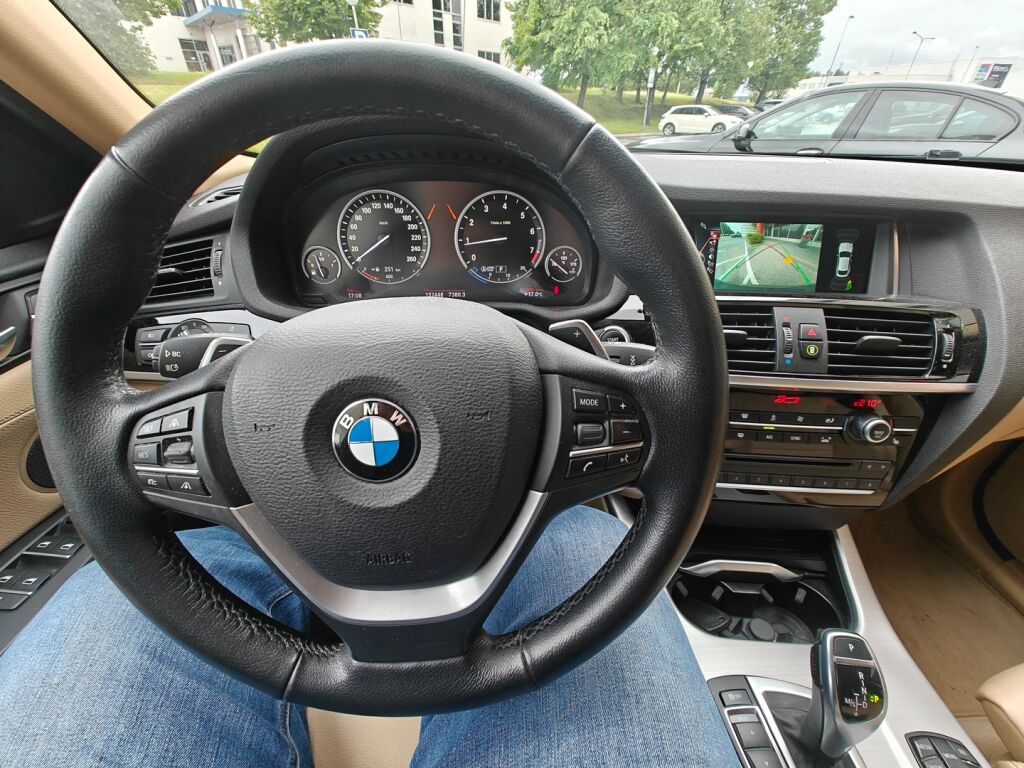 BMW X4 2015 F26 xDrive28i A X Edition / Driving Assistant Plus / Harman Kardon / HUD / DCC