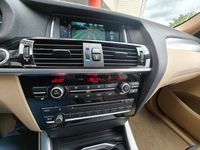 BMW X4 2015 F26 xDrive28i A X Edition / Driving Assistant Plus / Harman Kardon / HUD / DCC