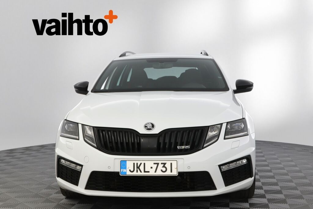Skoda Octavia 2018 Combi 2,0 TSI RS DSG A / RS Challenge Pack / ACC / Blind Spot / Webasto / Lämmitettävä tuulilasi