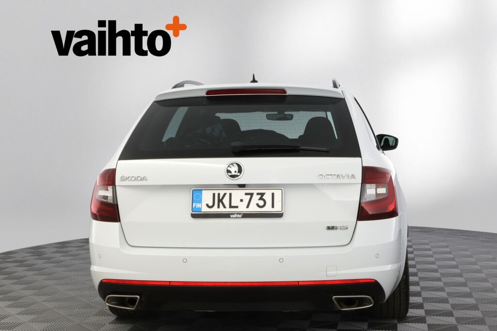Skoda Octavia 2018 Combi 2,0 TSI RS DSG A / RS Challenge Pack / ACC / Blind Spot / Webasto / Lämmitettävä tuulilasi
