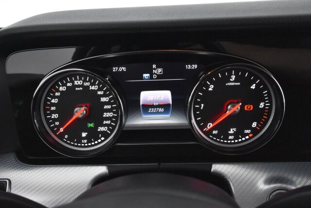Mercedes-Benz E 2017 220 d 4Matic T A All-Terrain / Koukku / Navi / Muistipenkit / Multibeam / 360 kamera