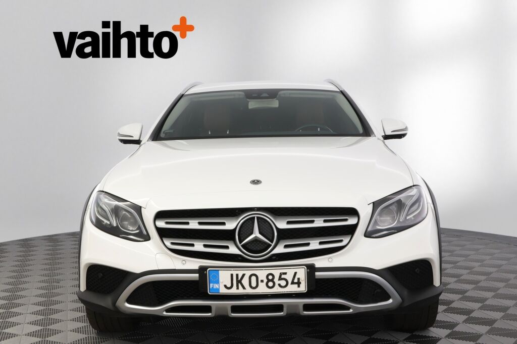 Mercedes-Benz E 2017 220 d 4Matic T A All-Terrain / Koukku / Navi / Muistipenkit / Multibeam / 360 kamera