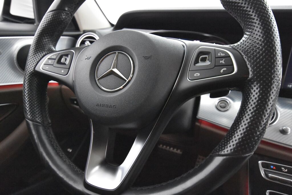 Mercedes-Benz E 2017 220 d 4Matic T A All-Terrain / Koukku / Navi / Muistipenkit / Multibeam / 360 kamera