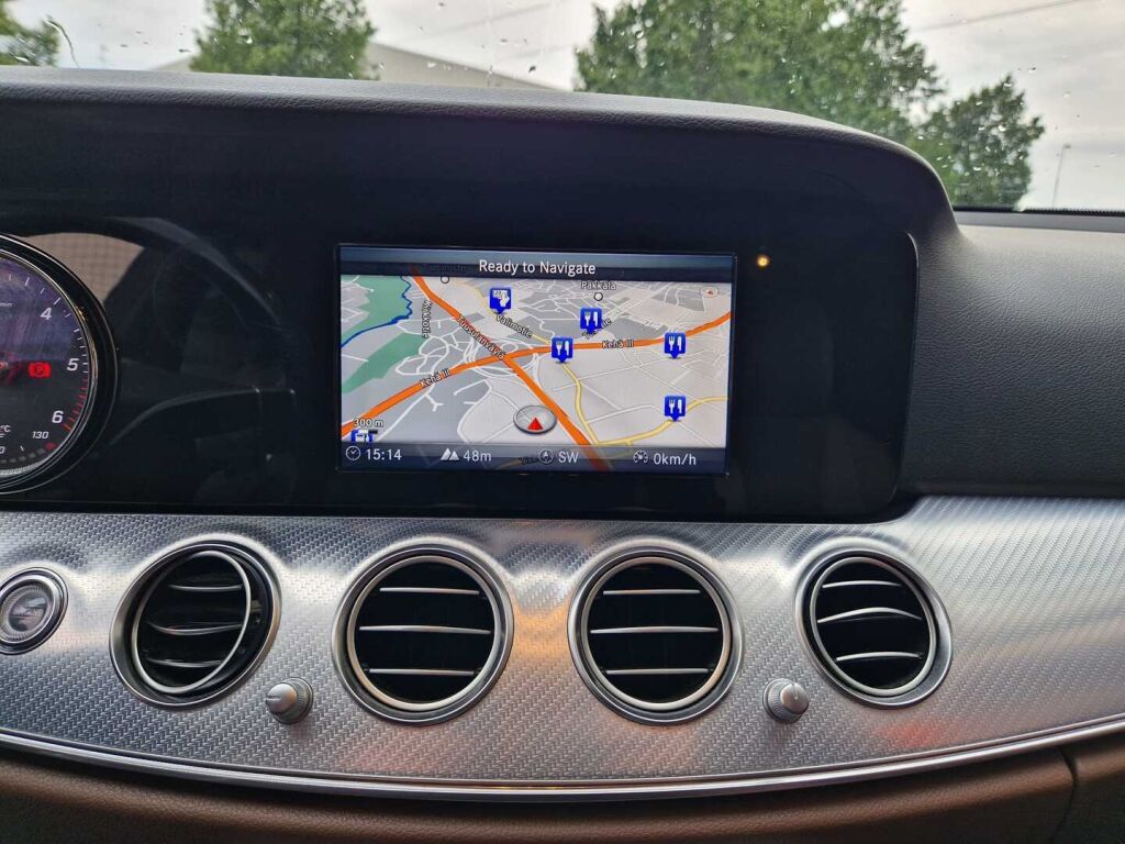 Mercedes-Benz E 2017 220 d 4Matic T A All-Terrain / Koukku / Navi / Muistipenkit / Multibeam / 360 kamera