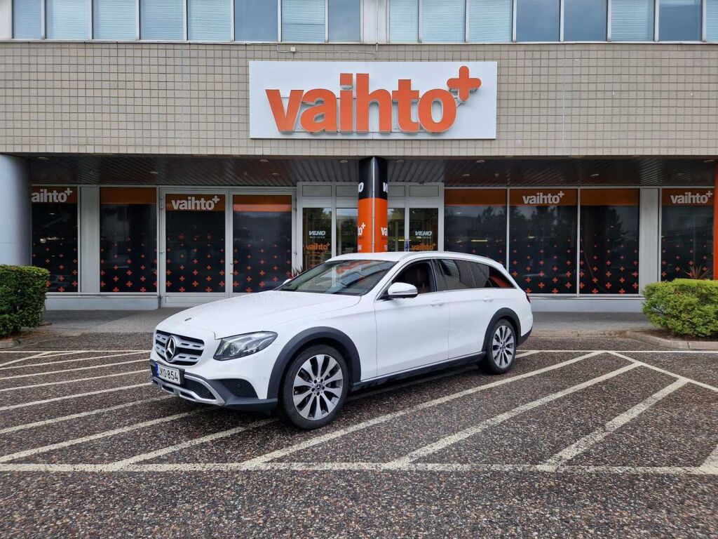 Mercedes-Benz E 2017 220 d 4Matic T A All-Terrain / Koukku / Navi / Muistipenkit / Multibeam / 360 kamera