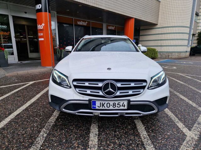 Mercedes-Benz E 2017 220 d 4Matic T A All-Terrain / Koukku / Navi / Muistipenkit / Multibeam / 360 kamera