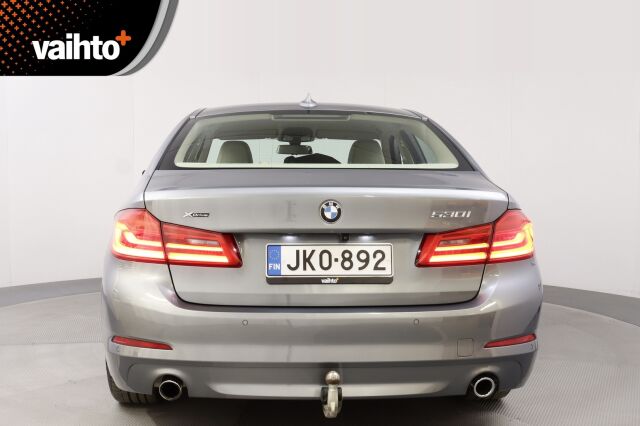 BMW 530 2017 G30 530i A xDrive Business Comfort / HUD / Koukku / Driving Assistant Plus / Pro navi / Hifit / 1 om Suomi auto / Kamera