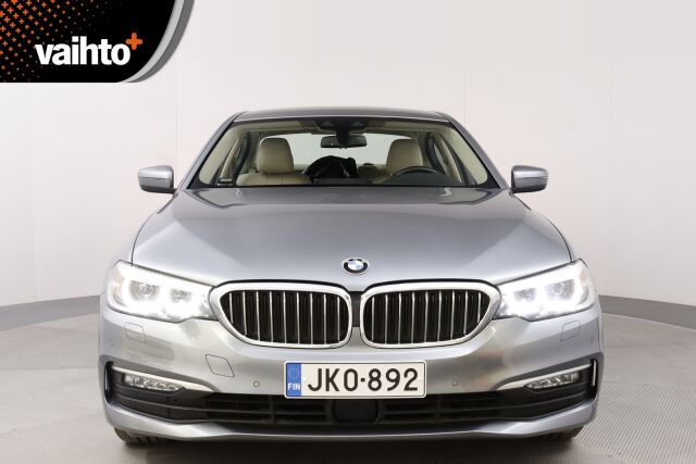 BMW 530 2017 G30 530i A xDrive Business Comfort / HUD / Koukku / Driving Assistant Plus / Pro navi / Hifit / 1 om Suomi auto / Kamera