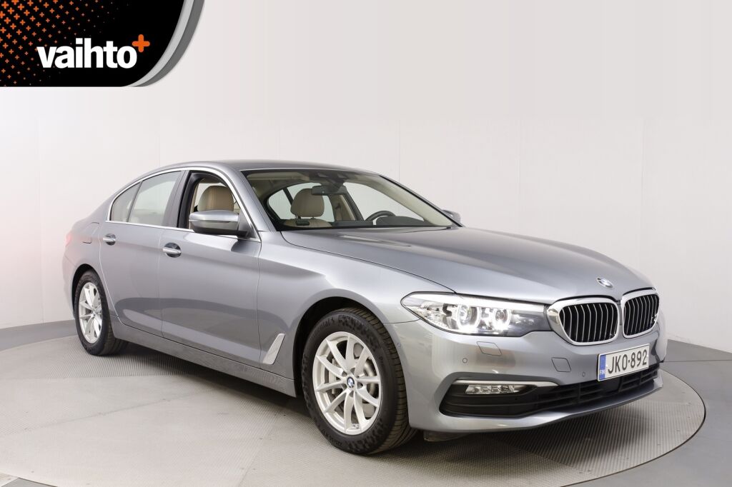 BMW 530 2017 G30 530i A xDrive Business Comfort / HUD / Koukku / Driving Assistant Plus / Pro navi / Hifit / 1 om Suomi auto / Kamera