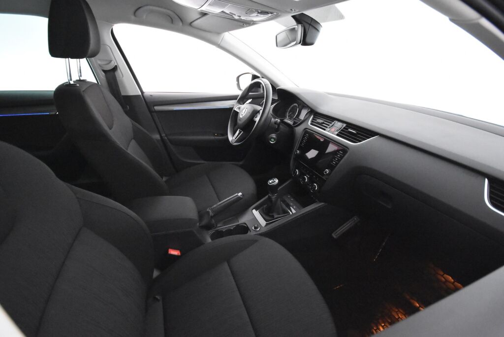 Skoda Octavia 2017 Combi 1,4 TSI G-TEC Style / Facelift / LED / Kamera / Tutkat / KeylessGo / Suomiauto