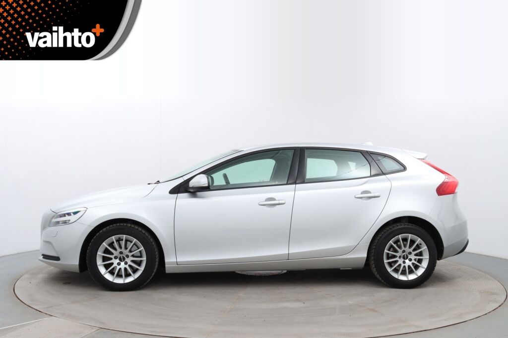 Volvo V40 2018 T2 Business aut / Suomiauto / Webasto / Tutka taakse