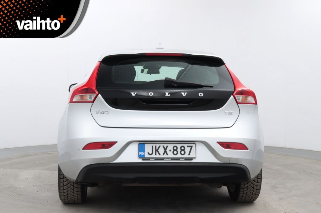Volvo V40 2018 T2 Business aut / Suomiauto / Webasto / Tutka taakse