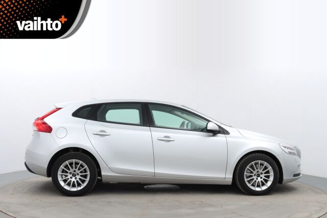 Volvo V40 2018 T2 Business aut / Suomiauto / Webasto / Tutka taakse