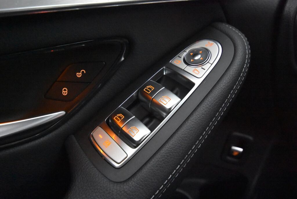 Mercedes-Benz GLC 2018 250 4Matic A Suomi Edition / 360 kamera/AMG-Sisäpaketti