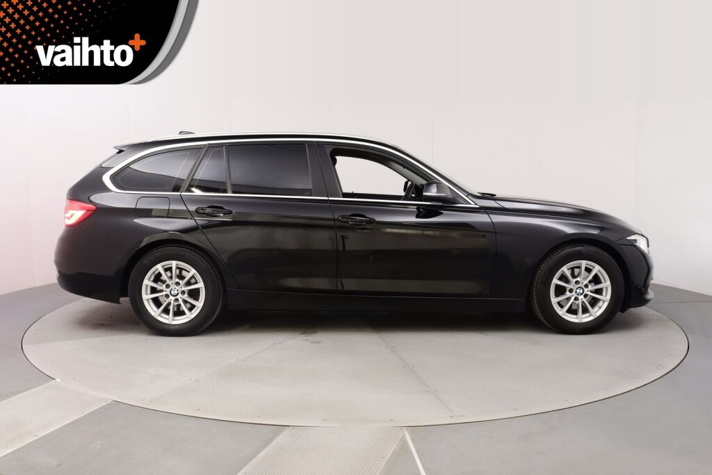 BMW 320 2019 F31 Touring 320i A xDrive Business Exclusive / Webasto / Koukku / Sporttipenkti / Nahkasisusta / Black Panel / Pro navi