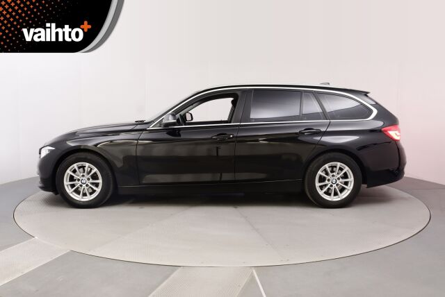 BMW 320 2019 F31 Touring 320i A xDrive Business Exclusive / Webasto / Koukku / Sporttipenkti / Nahkasisusta / Black Panel / Pro navi