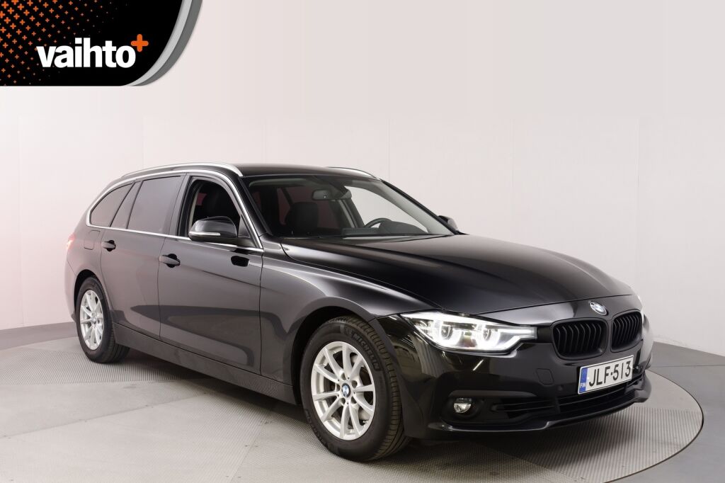BMW 320 2019 F31 Touring 320i A xDrive Business Exclusive / Webasto / Koukku / Sporttipenkti / Nahkasisusta / Black Panel / Pro navi