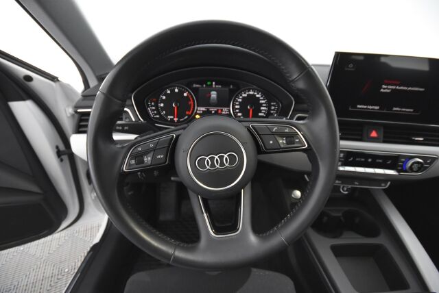 Audi A4 2019 Avant Business Advanced 40 TFSI 140 kW MHEV S tronic / Webasto / Koukku / Suomi-auto / LED valot