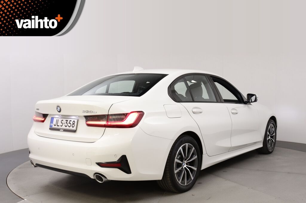 BMW 330 2021 G20 Sedan 330e xDrive A Charged Edition Sport / Adapt. vakkari / Navigointi / M-sport ratti lämmityksellä /